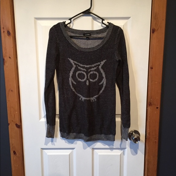 Le Chateau Sweater - Picture 1 of 2